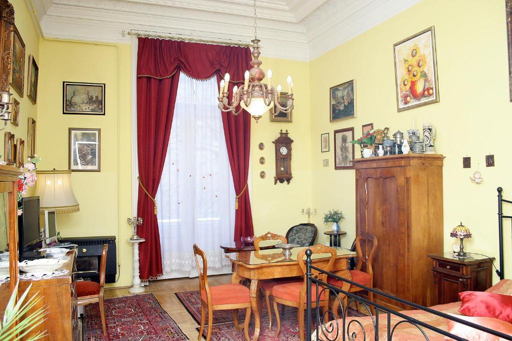 Budapest Tourist Apartments - Jozsef Koerut Camera foto