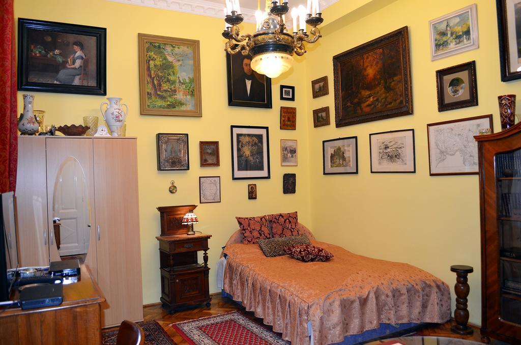 Budapest Tourist Apartments - Jozsef Koerut Esterno foto